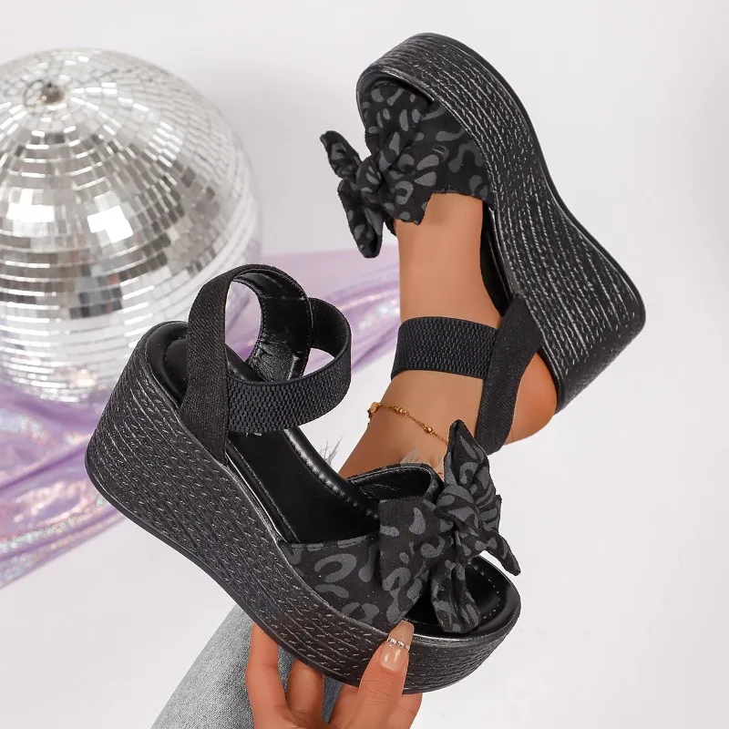 

2026 Women’s Wedge High Heel Peep Toe Sandals Leopard Bow Decorated Sandals Ladies Thick Soled Summer Shoes Zapatillas Mujer