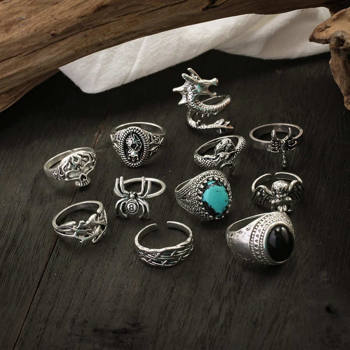 KunJoe 11pcs/set Punk Metal Geometric Irregular Animal Skeleton Rings for Men Vintage Blue Stone Rings Halloween Hiphop Jewelry
