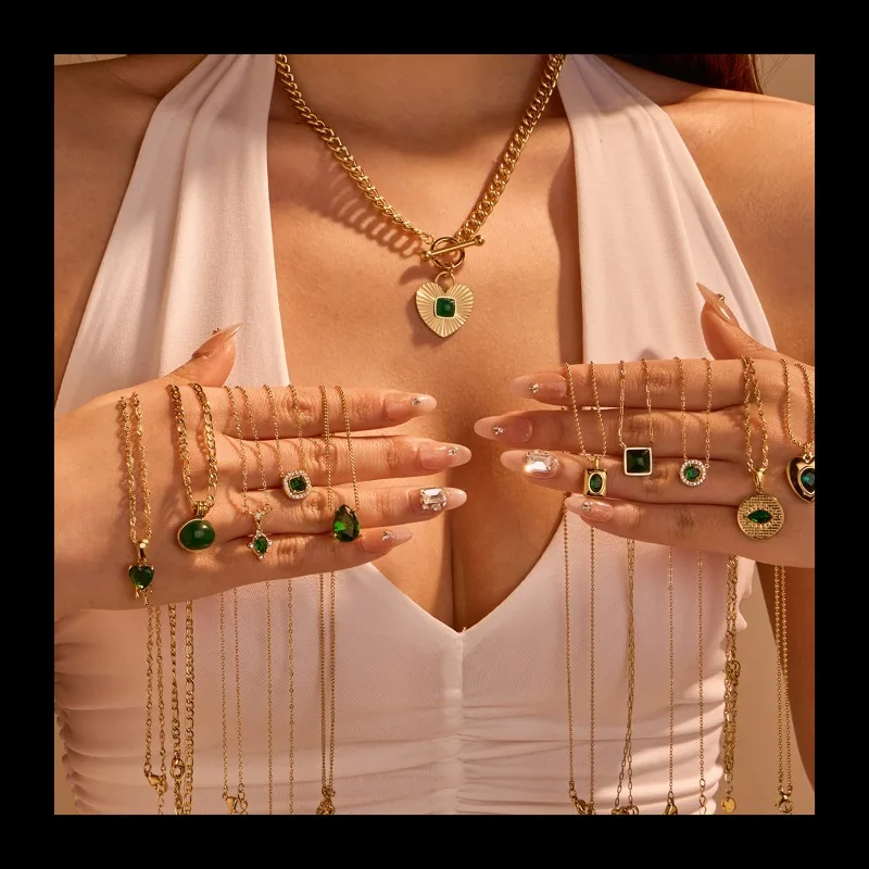 

Ins винтажное универсальное геометрическое зеленое циркониевое ожерелье из нержавеющей стали из 18-каратного золота, женская цепочка на ключицу премиум-класса