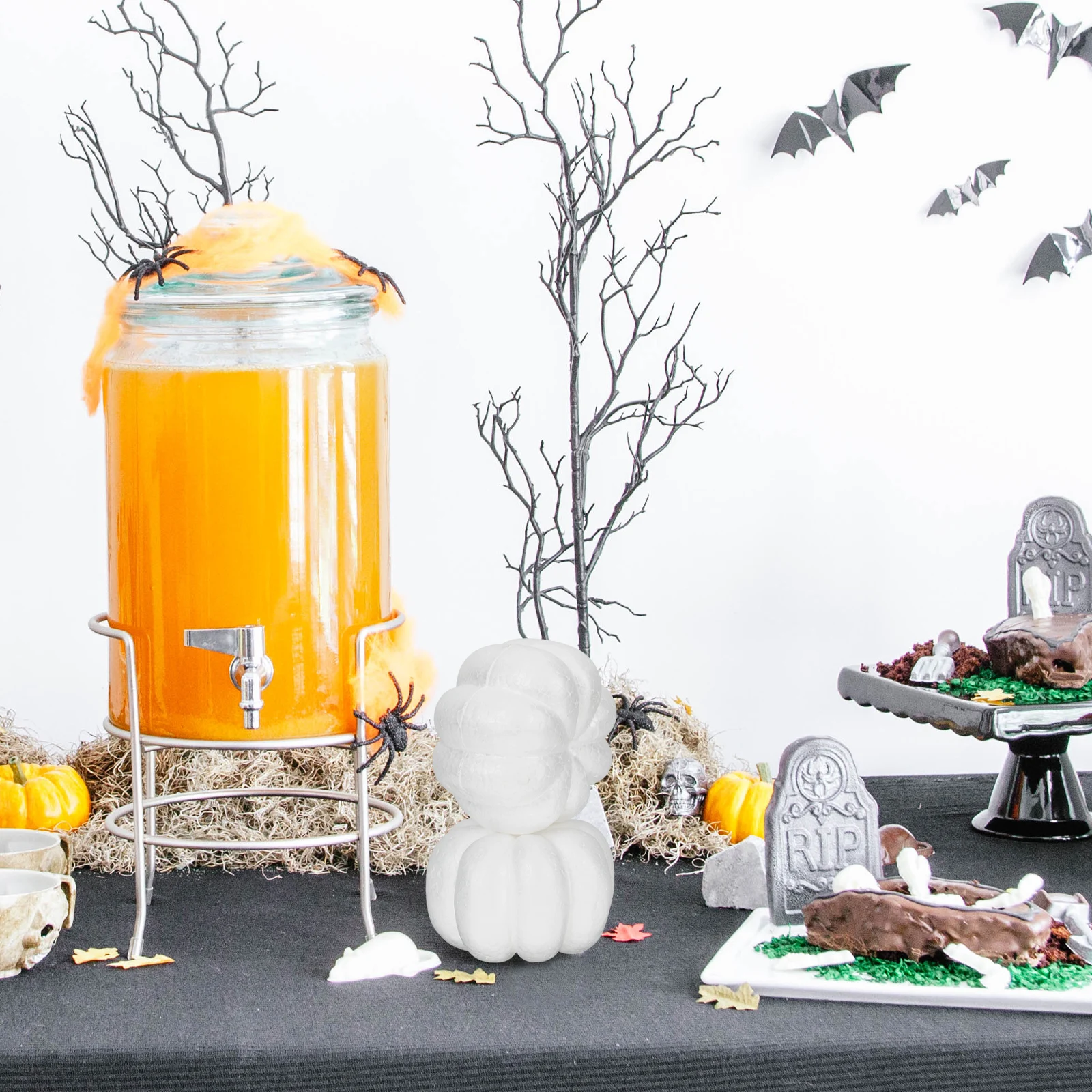 

4Pcs Realistic Foam Pumpkins Artificial Pumpkin Decor for Kids Hand Eye Coordination Creative Play Learning Activity Set