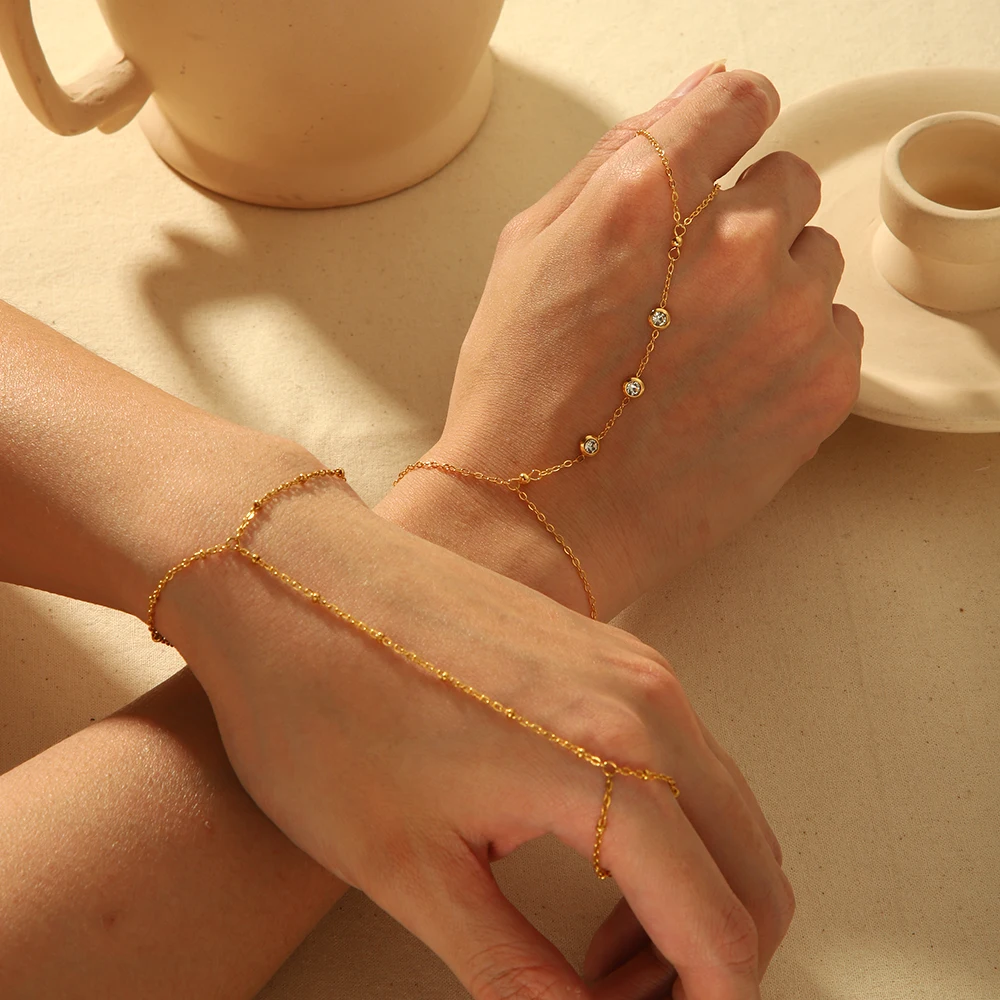 Bracelet Chaîne de Doigt en Acier Inoxydable Plaqué Or 18K avec Zircon pour Femme – Tendance, Individuel, Quotidien, Étanche