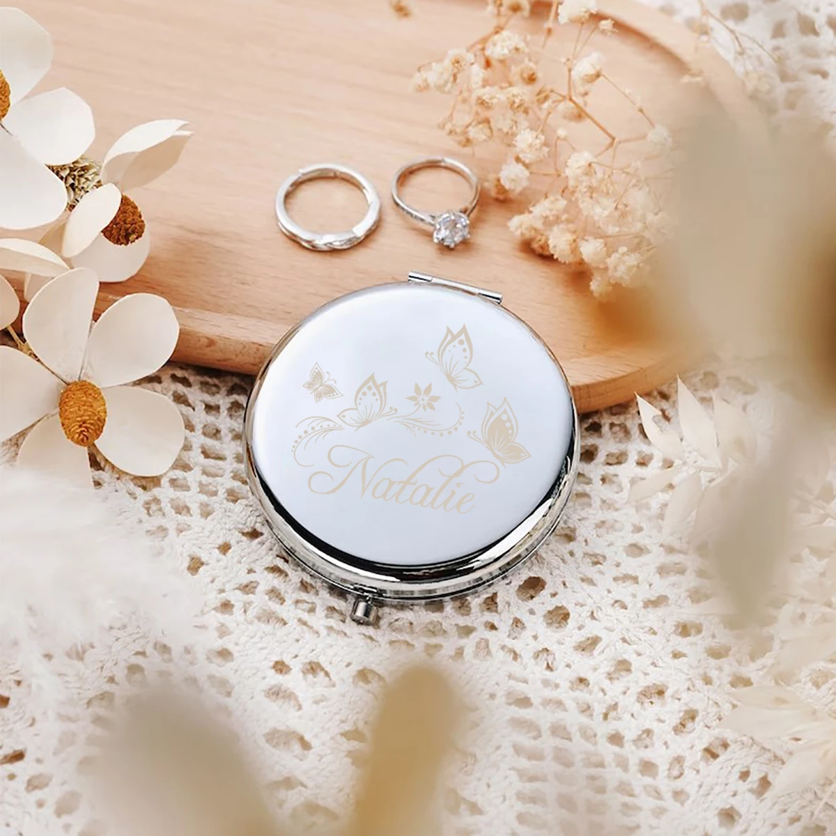 1pc Lovely flower with butterfly Customized Text Round Circle Fold Mirror Pocket Mirror Mirror With Name Wedding Party Gifts