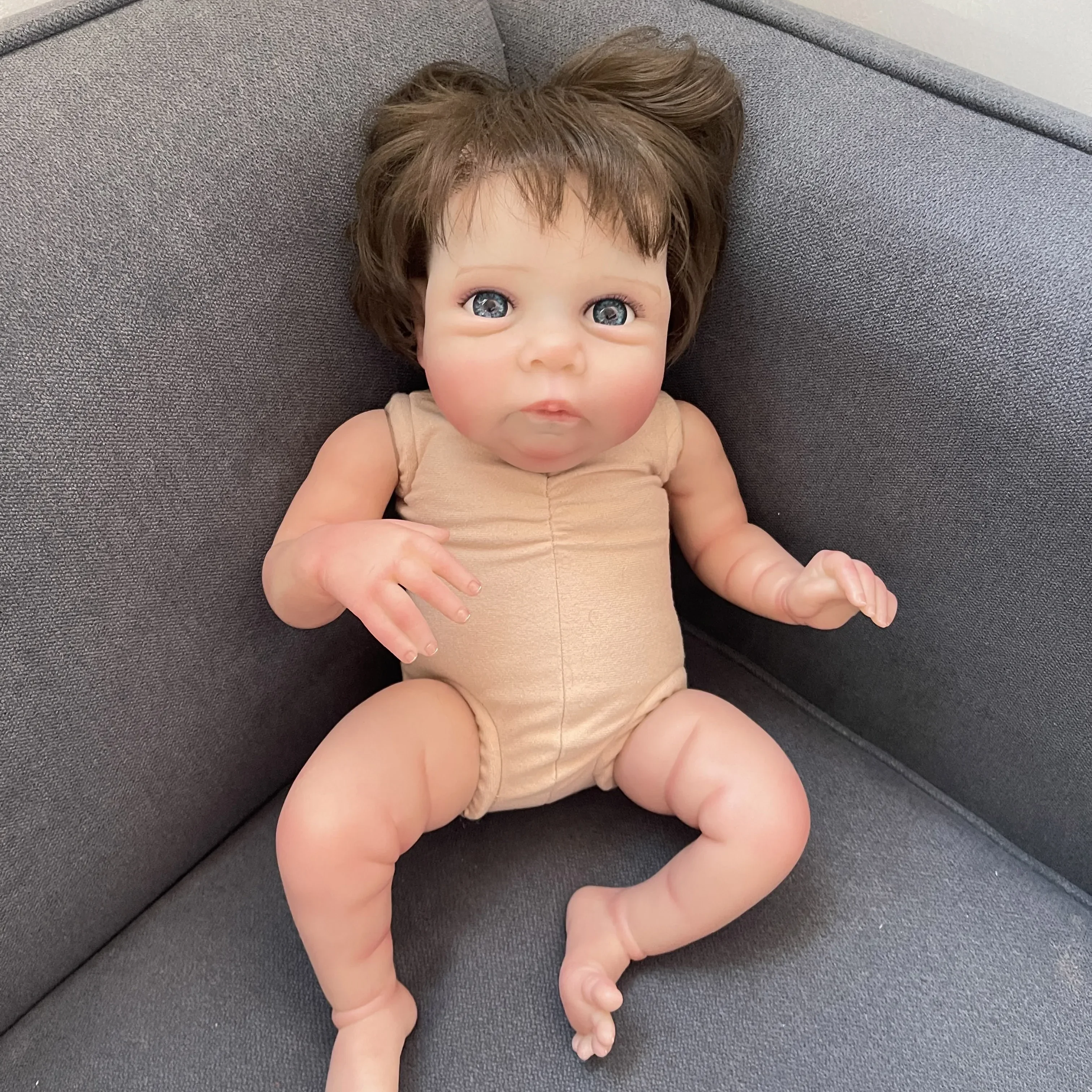 48CM Miley Newborn Reborn Lifelike Baby  Multiple Layers Painting 3D Skin with Visible Veins High Quality for Girls Gift