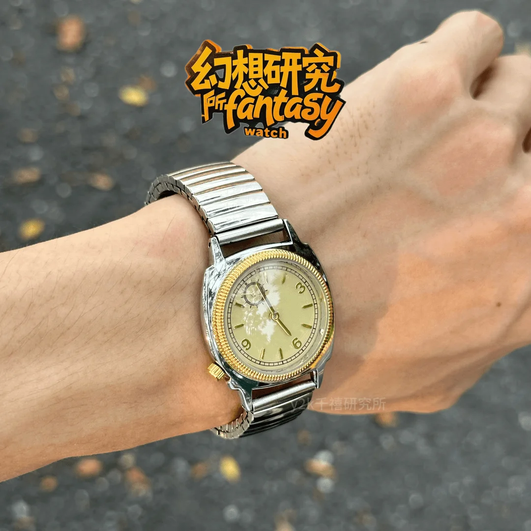 Y2K Millennium Retro Round Digital Niche ผู้ชายและผู้หญิงคู่นาฬิกาควอทซ์ทุกการแข่งขันสายยางยืดวินเทจ