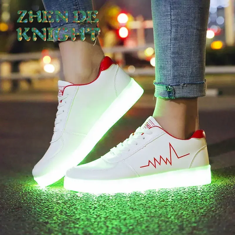 Sepatu Bercahaya Ukuran 30-41 Anak Laki-laki Perempuan dengan Sol Menyala Sandal Led Anak Berlampu dengan Sneakers Bercahaya USB Isi Daya untuk Anak-anak