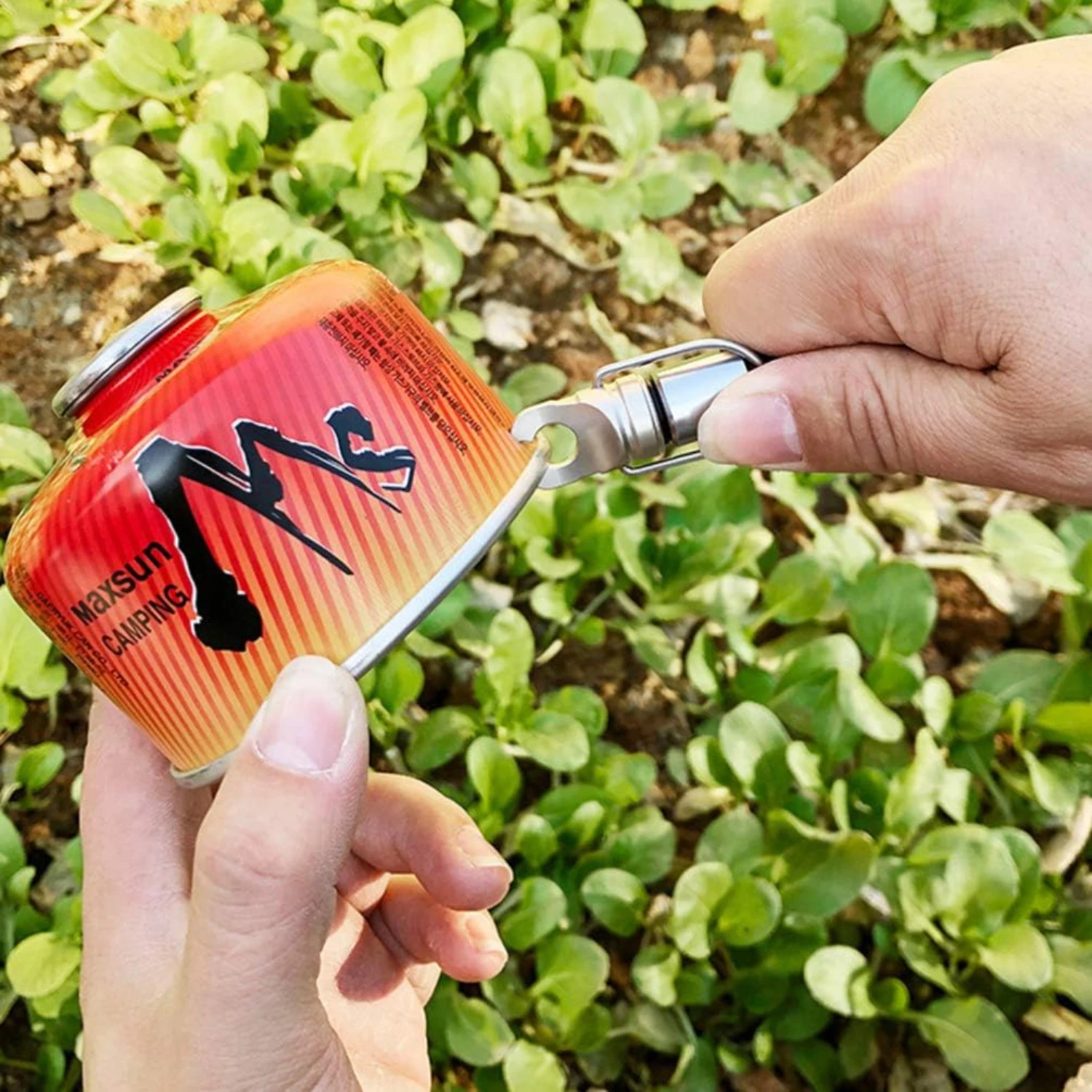 Convenient Portable Keychain Gas Tank Hole Puncher - Efficient Sealer Canister for Camping - Essential Handy Tank Punching Tool