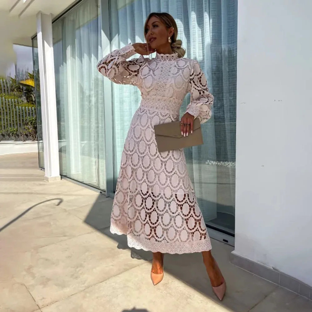 Elegante vestido largo de encaje de manga larga para mujer verano 2025 moda ahueca hacia fuera medio cuello alto vestidos largos ajustados Casual