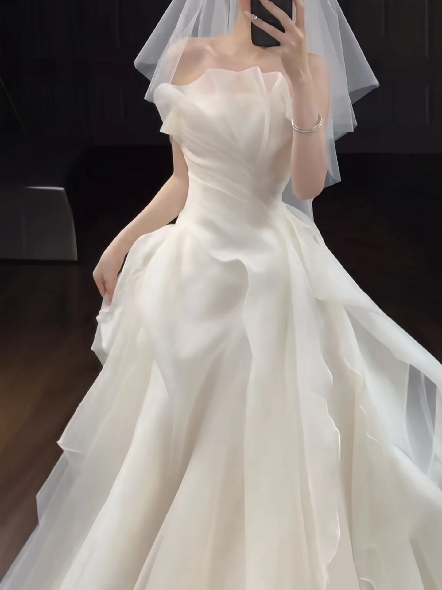 

Simple Bridal Gown Lightweight Wedding Dress Short Statured Dress Bride 2026 New Winter High-End Feelings Outgoing Gown