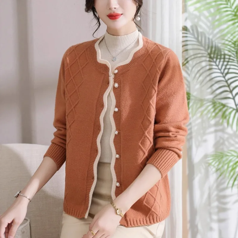 

Новый осенний кардиган для мам среднего возраста, свитер высокого качества, женская повседневная элегантная вязаная куртка с длинными рукавами, женские трикотажные топы