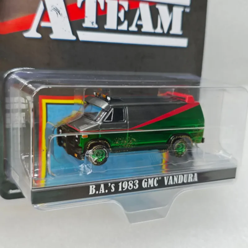 

Greenlight 1:64 Scale 1983 GMC Vandura Electroplated green Alloy Metal Car Model Static Collection Decorated Holiday Gifts