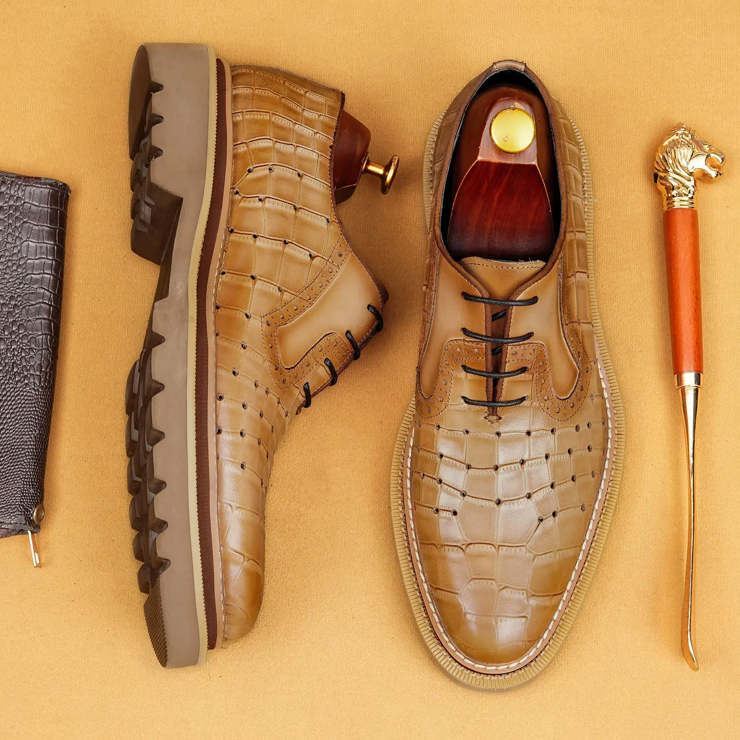 

New Business Oxford Shoes Summer Men's Crocodile Embossed Hollow Breathable Thick-soled Increased Dress Shoes