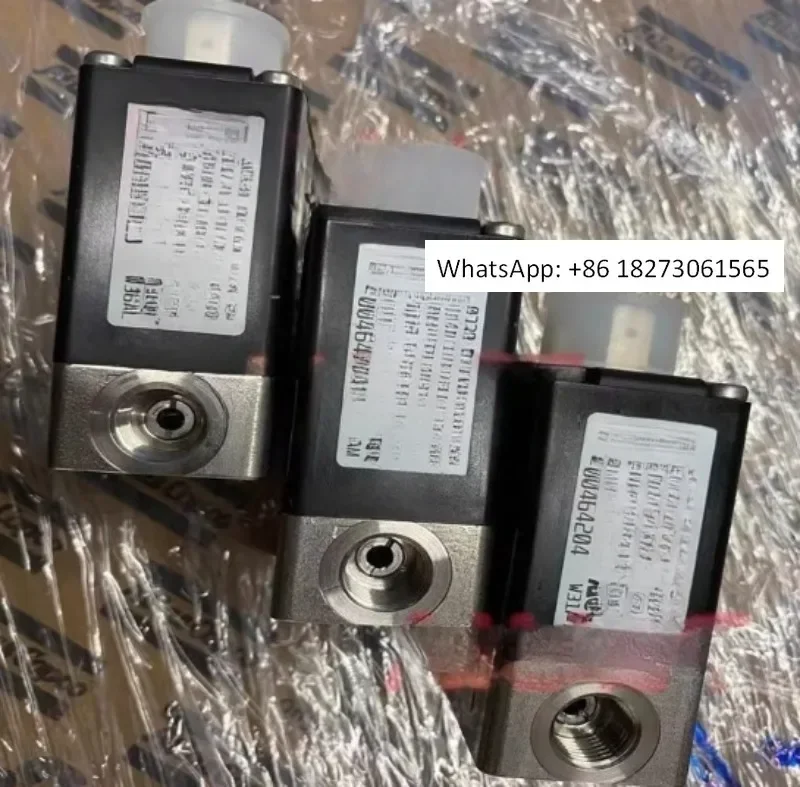 Original oil-free air compressor solenoid valve 1089943917 loaded with two points 1089943919 23