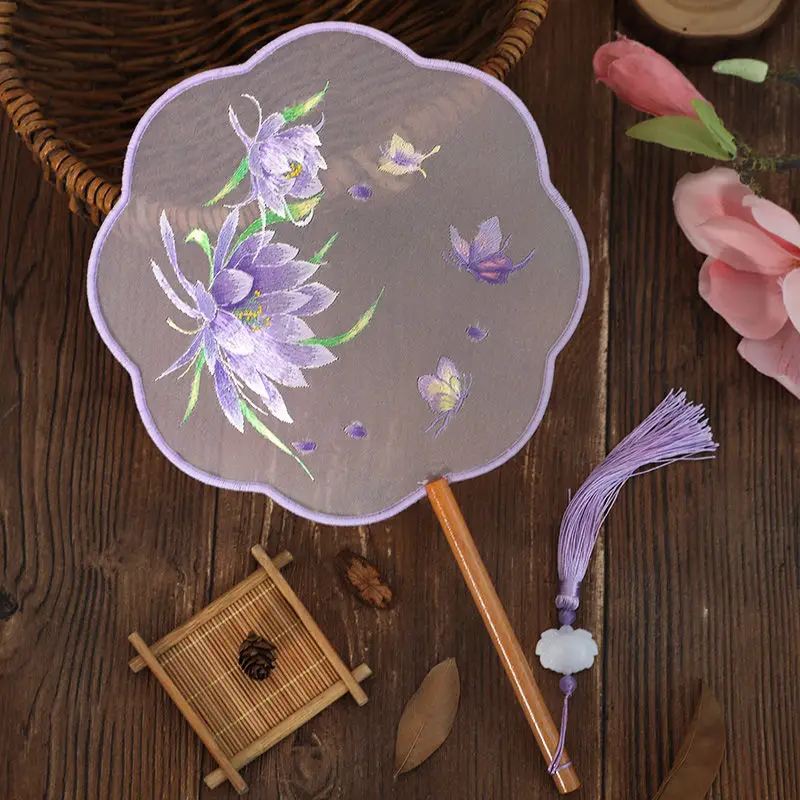 Decorative Fan Chinese Style Floral Embroidery Hanfu Accessories Vintage Hand Fans Classical Elegant Home Decoration Crafts Ins