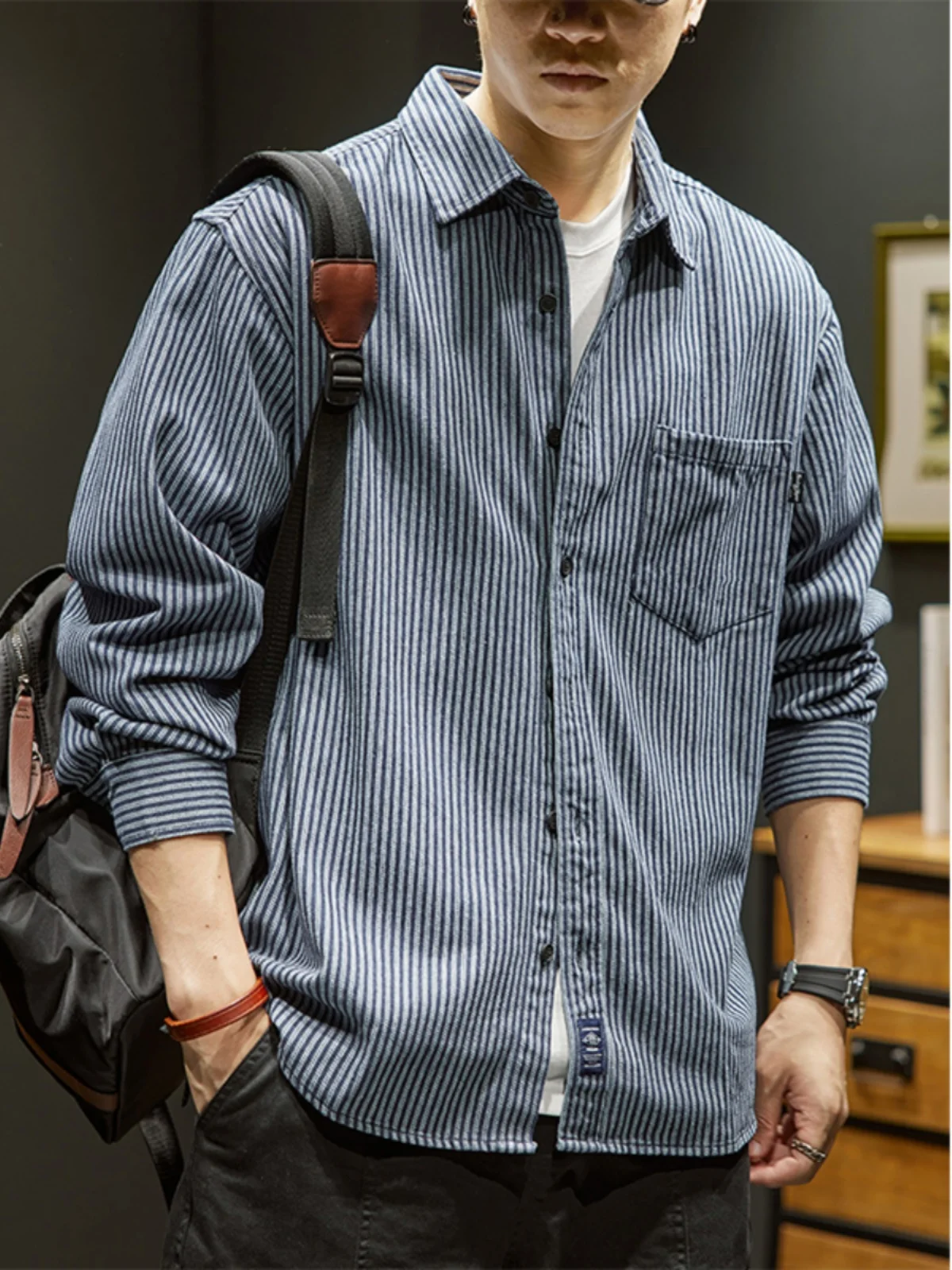 

Мужская винтажная джинсовая куртка свободного кроя в полоску, тонкая, демисезонная, повседневная, модная