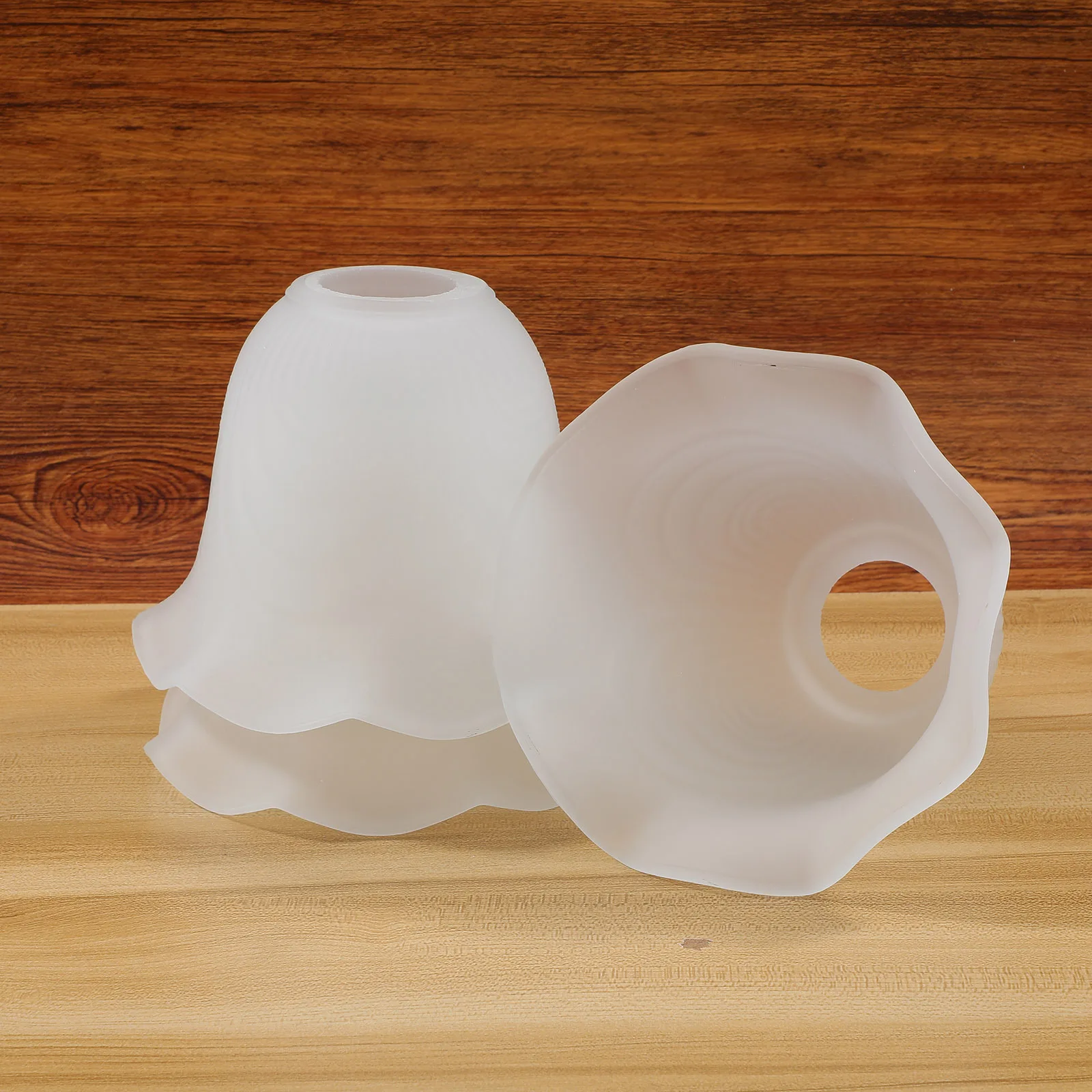 

3Pcs Glass Lampshade Elegant Shaped Design Softens Light Ideal for Living Room Bedroom Lamp Replacement Cover E27 Base