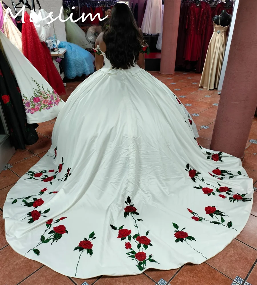 White Mexican Quinceanera Dresses Culture Charro México Colorful Flowers Vestidos De 15 Años Quinceañeras 2024 Plus Size Mariage