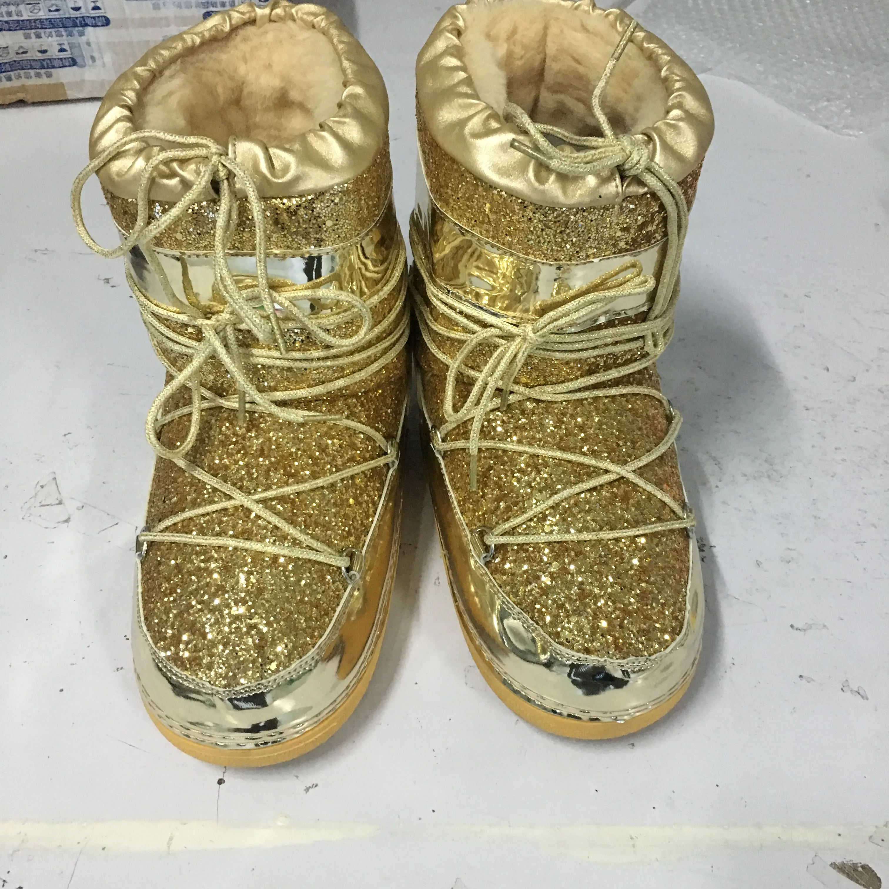 

Winter Ankle Snow Boots Women Platform Waterproof Warm flat with Ski Boots Female Outdoor Non-slip Cotton Boots Size 35-42