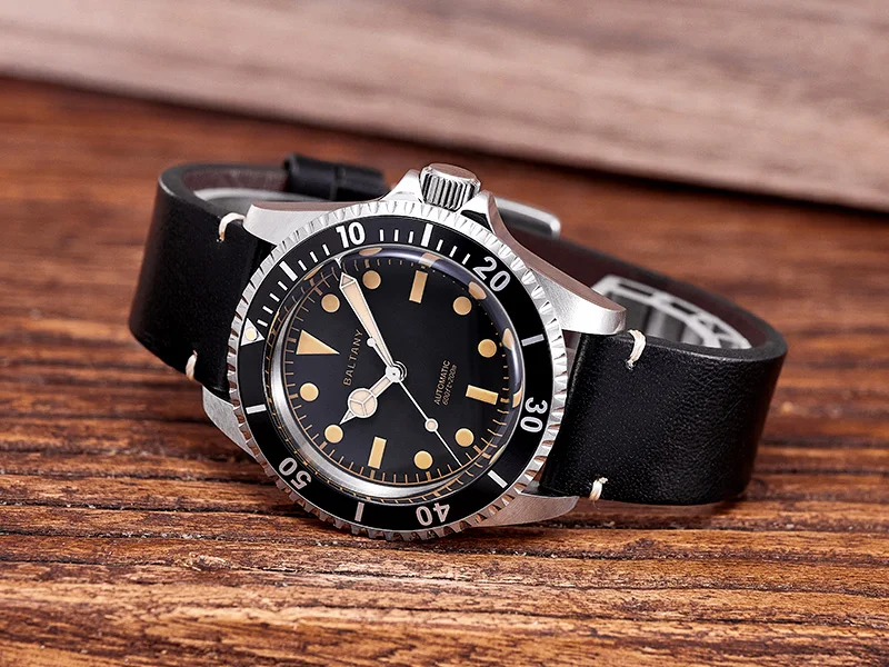 Baltany S3043 39 mm Retro-Taucheruhr ST2130 Automatik Swiss Super-LumiNova Herren Vintage Saphirglas 200 m wasserdicht 316L Stahl – Detail 8