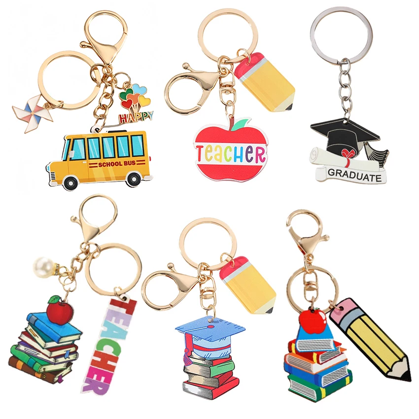 Porte-clés cadeau pour la journée des enseignants, décorations de remise de diplôme, livre de Bus 2025, pendentif en bois, breloques de sac, porte-clés à pampilles pour meilleurs amis, cadeaux