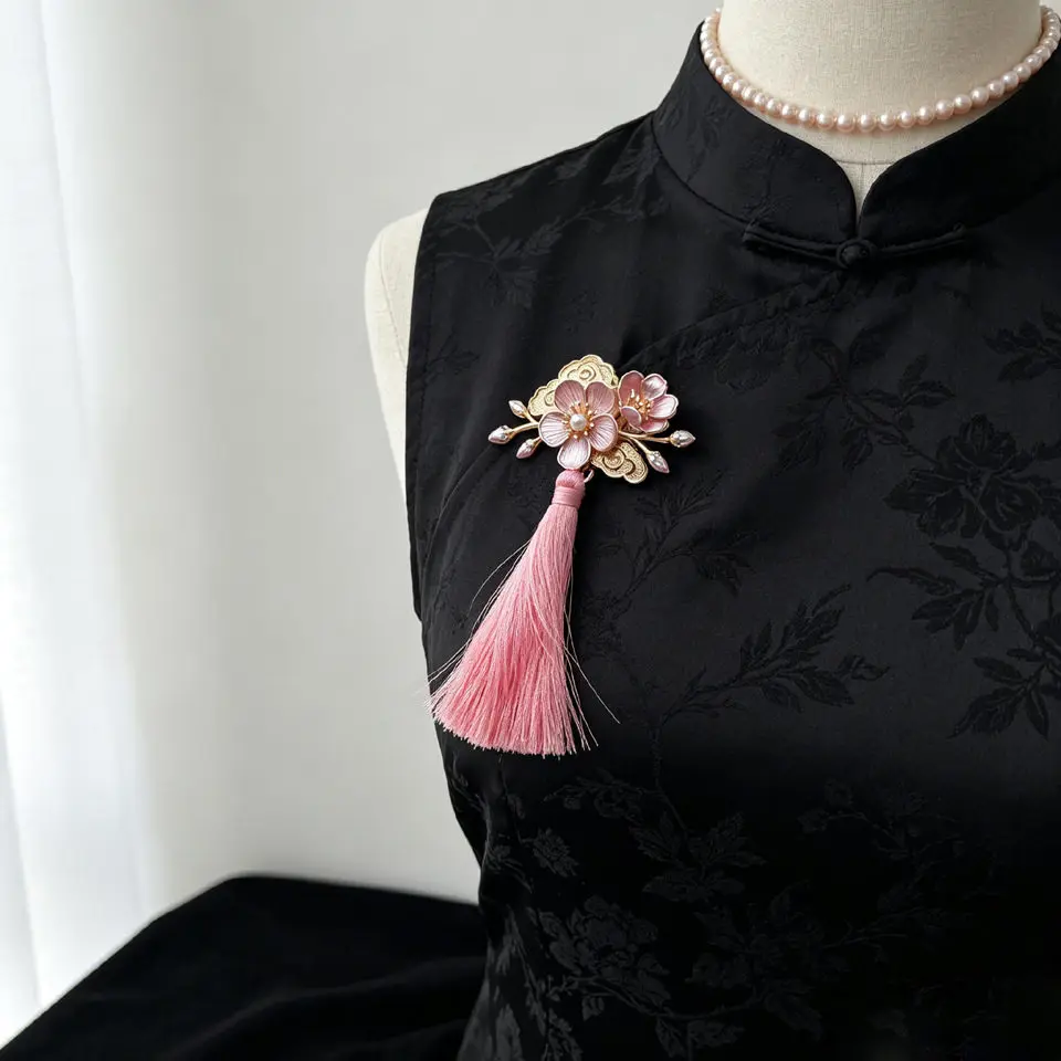 New Chinese Style Apricot Blossom Pink Tassel Brooch Lapel Pin Faux Pearl Lucky Blessing Cheongsam Collar Exam Good Luck Gift