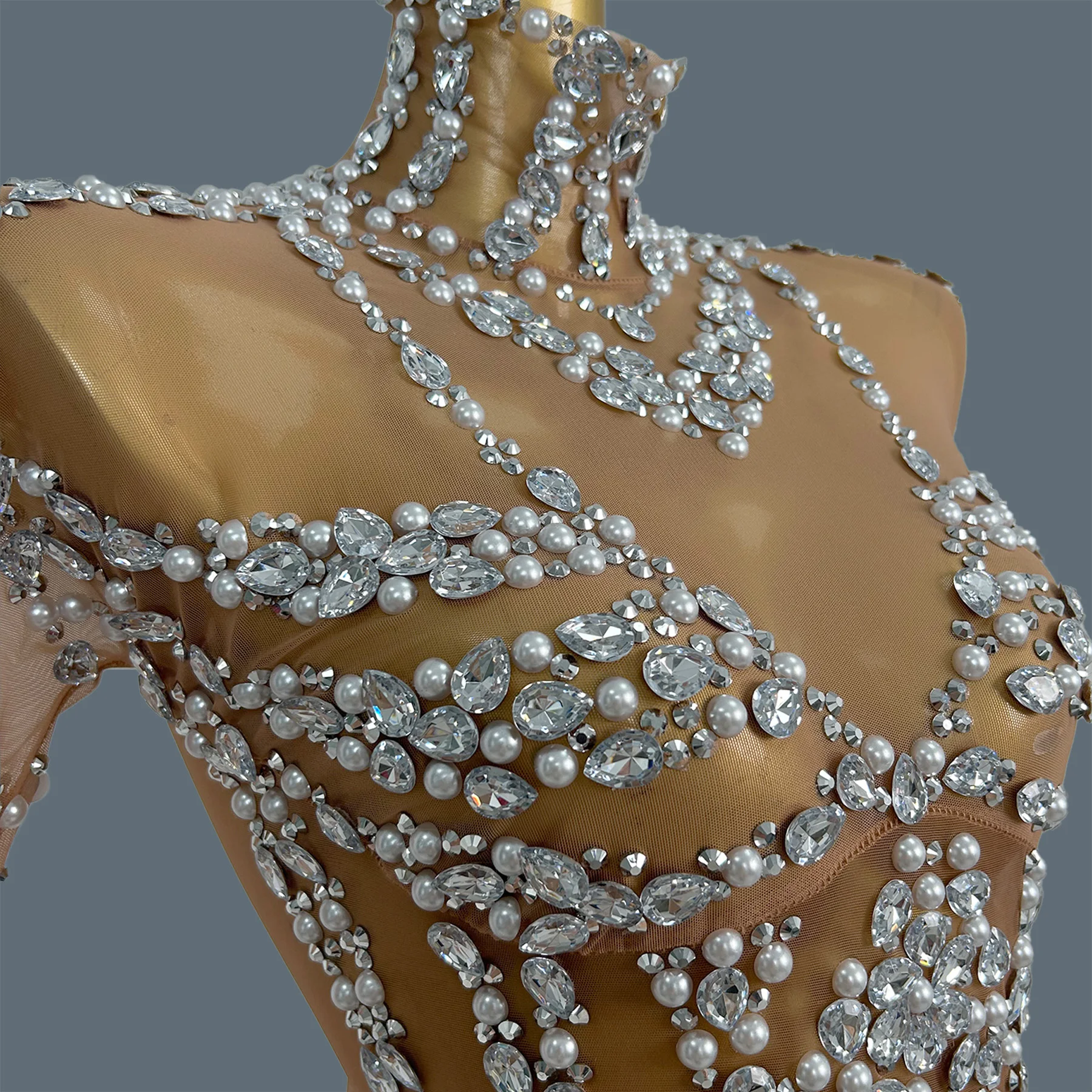 ชุดเดรสค็อกเทลประดับคริสตัลและไข่มุก งานปาร์ตี้ งานพรอม งานกาล่า ชุดออกงาน ชุดถ่ายรูปวันเกิด  ผ้าตาข่ายซีทรู  สำหรับผู้หญิง  แบรนด์ Maozhua