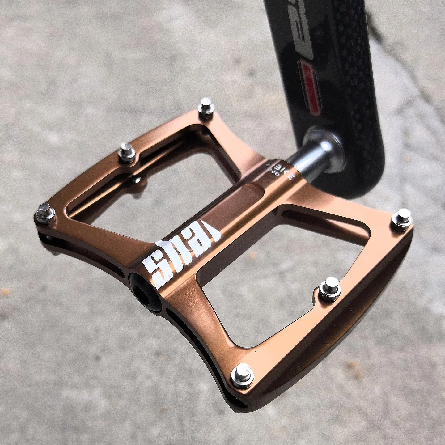 

New 3 Bearings Bicycle Pedals Mountain Anti-slip Footboard Aluminum Alloy Ultralight Sealed Bearing Cycling Bike Pedals