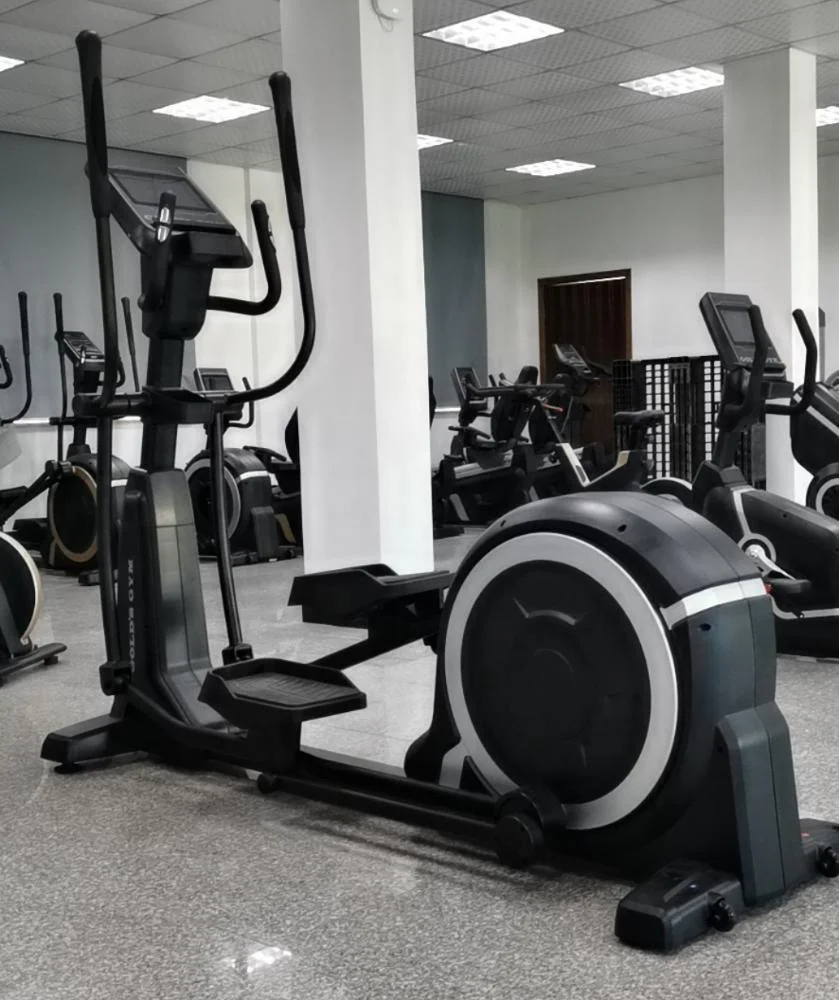 CE-gecertificeerde commerciële crosstrainer met 10,1 '' touchscreen voor GYM