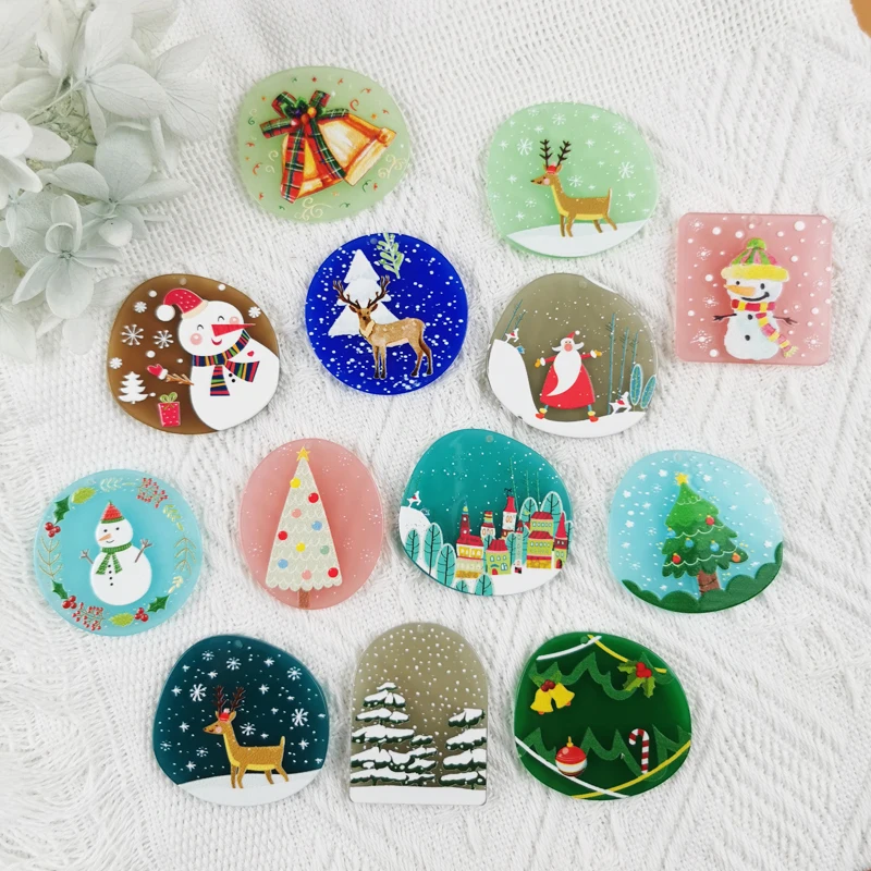 MuhNa 10pcs/pack Christmas Series Acrylic Charms for Jewelry Making Christmas Tree Deer Pendants DIY Earring Accessories