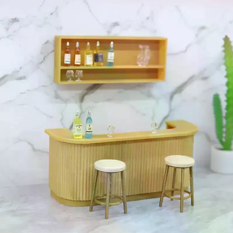 ชุดเฟอร์นิเจอร์พลาสติก 3 ชิ้น สำหรับเล่นบทบาทสมมติ โต๊ะ เก้าอี้ ขนาด 1:12 สำหรับบ้านตุ๊กตา ฉากเคาน์เตอร์บาร์ อุปกรณ์ตกแต่งบ้านตุ๊กตา