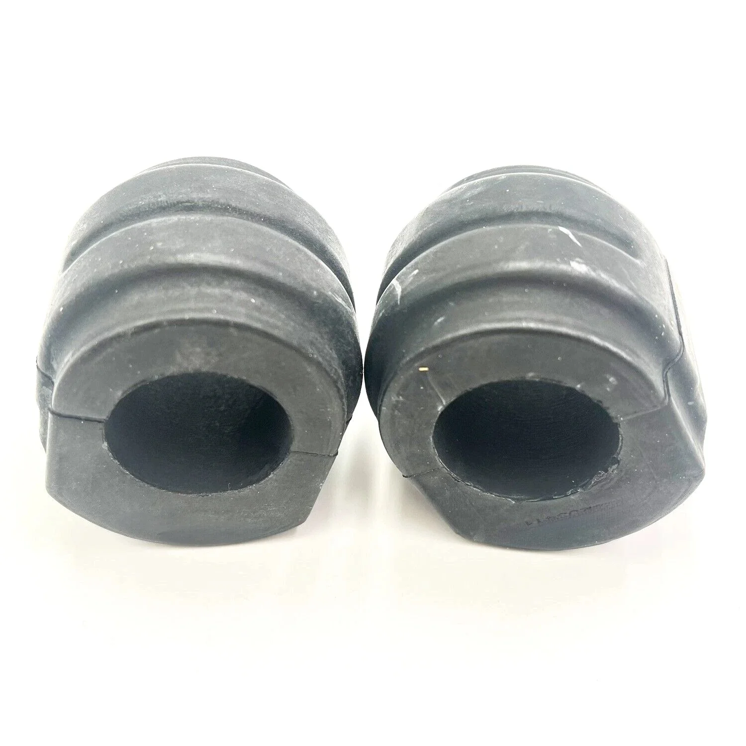 2X Front Stabilizer Bar Bushing 2463203411 For Mercedes W176 W246 A250 B250 CLA200 2463203411