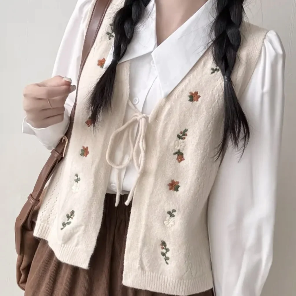 سترة محبوكة أنيقة ومطرزة على شكل حرف V للنساء من Faion College Sle مع حزام بطول ort سترة طبقات