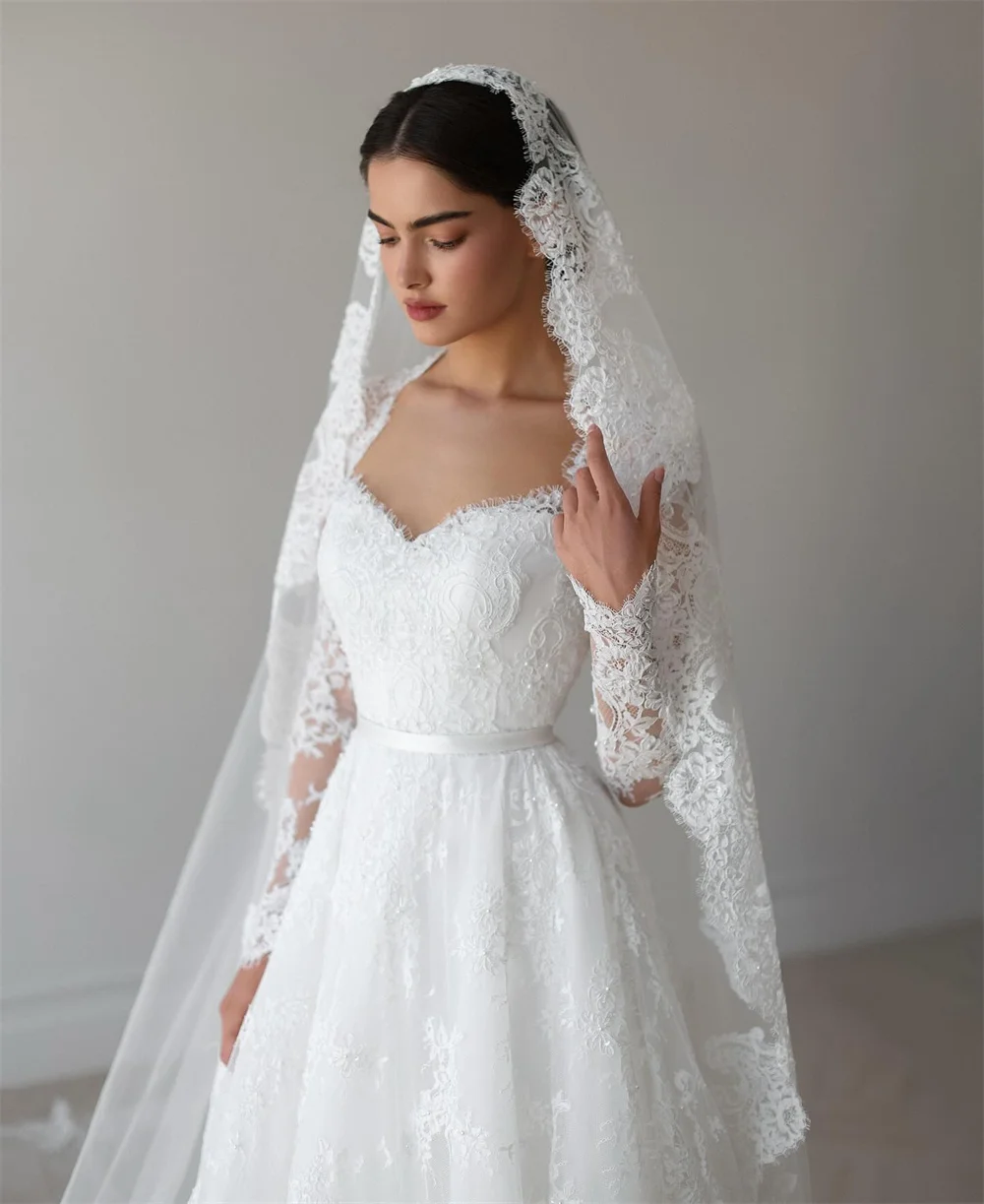 Kyoto Aanpassen Witte Kant Applicaties A-lijn Trouwjurken Sweetheart Lange Mouwen vestidos de novia Lange Trein Avondjurk