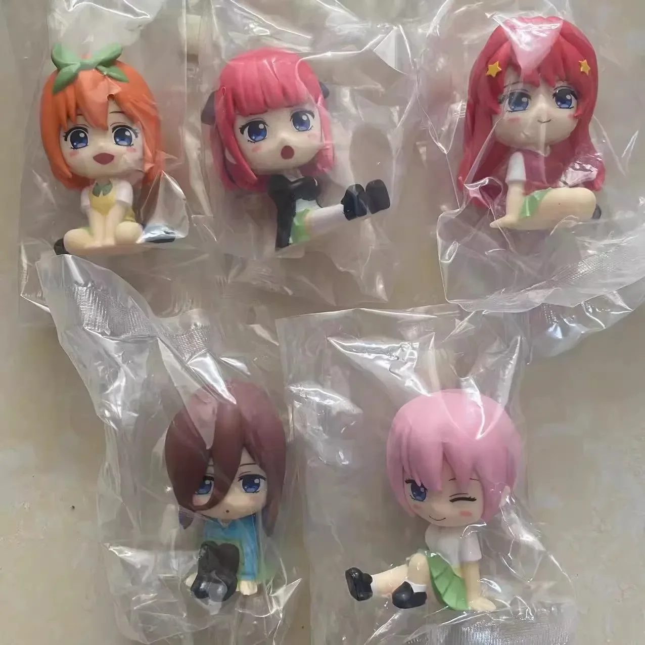 The Quintessential Quintuplets Candy Toy Nakano Ichika Nino Miku Q-version Action Figure Model Toys