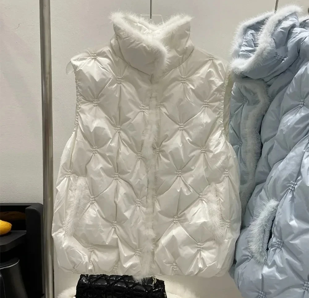 Nieuwe Borduren Vest FemaleOuterwear Winter Vrouwen Echte Natuurlijke Nertsen Bont Jas Warm Witte Eend Donsjack Mouwloos
