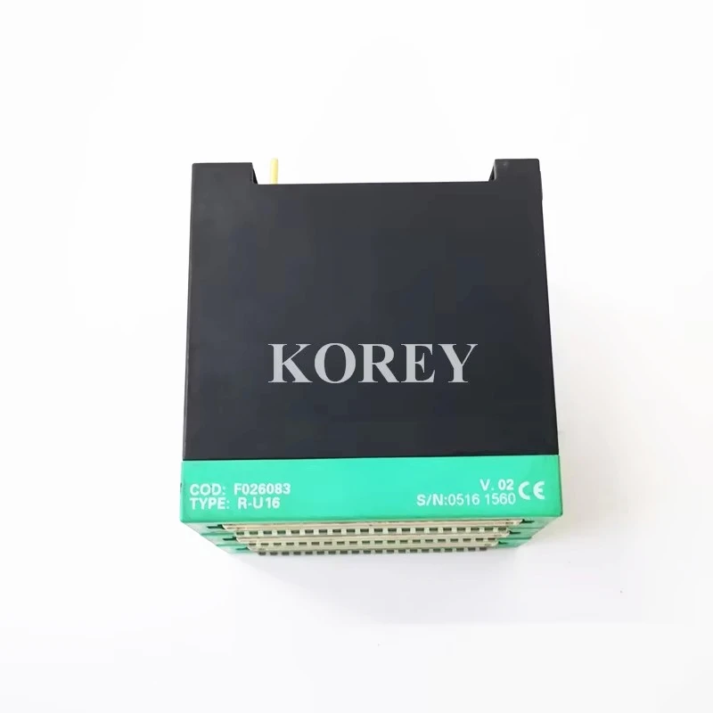 Moduł PLC F 026083   R-U16 F 026944   R-TC8 w dobrym stanie