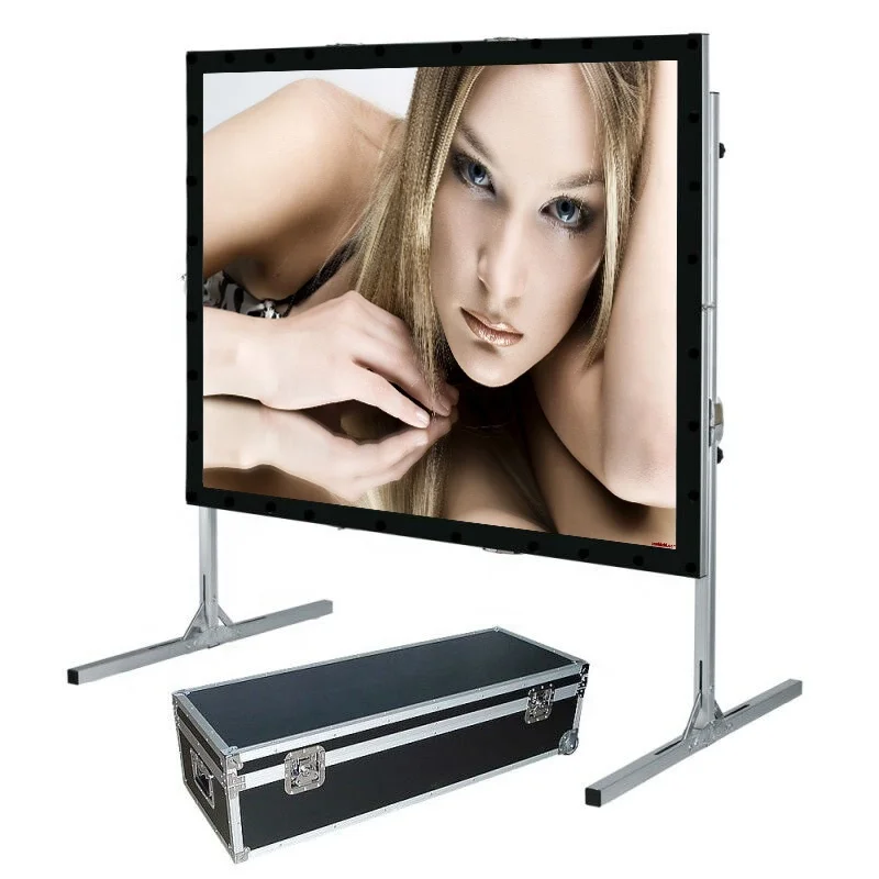 Fast folding projection screen in front of 200-inch flight case