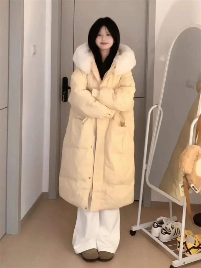 モユ コットンジャケット 帽子付きフード 2025年冬新作 ファーカラー ミディアムロング 厚手コットンジャケット 膝丈コットンジャケット ﻿