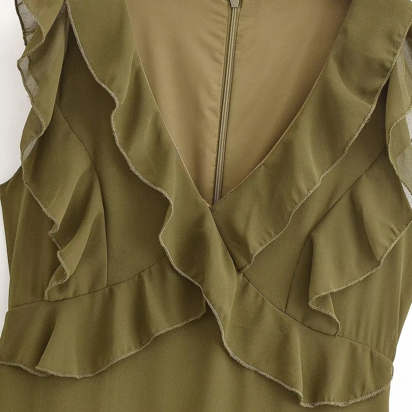 Fashionable Deep V-Neck Sleeveless Dress with Lace Trim Design Casual Style Polyester Material H-Shaped Slimming Fit for Women