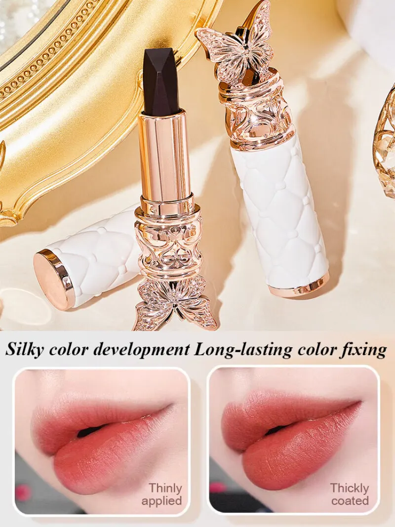 A three-color lipstick matte velvet matte moisturizing moisturizing not easy to take off makeup non-stick cup lipstick