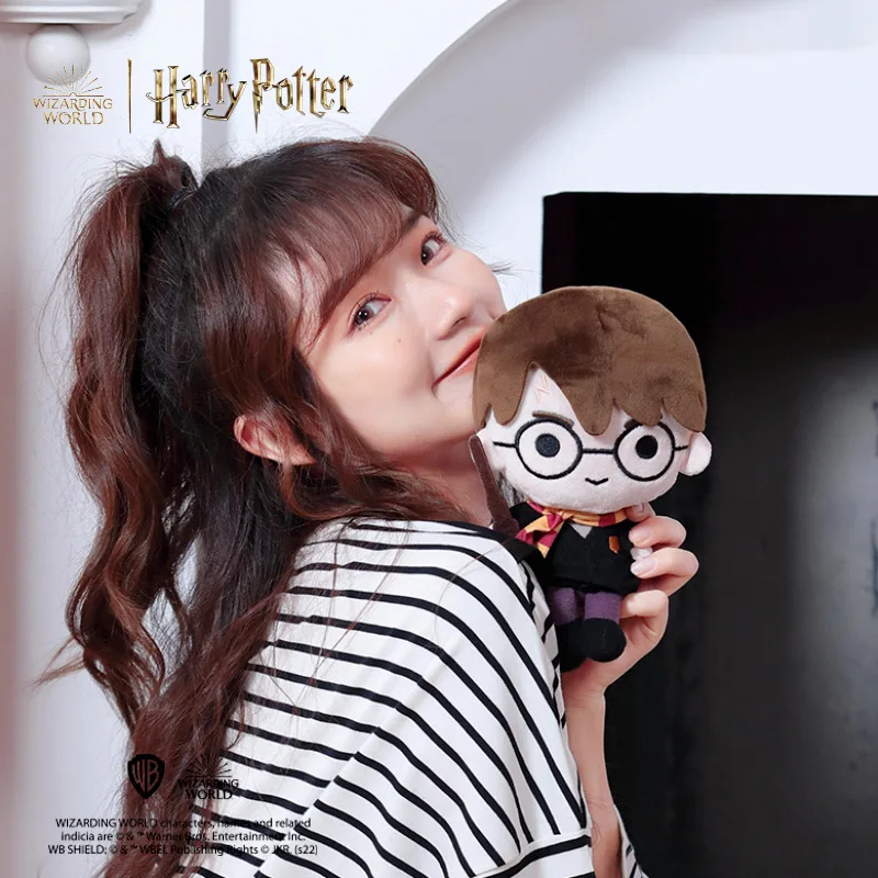 

Genuine HUGKIS Harry Potter Plush Doll 20cm Cute Cartoon Stuffed Toy Classic Movie Collectible Fans Gift Home Decoration Gifts