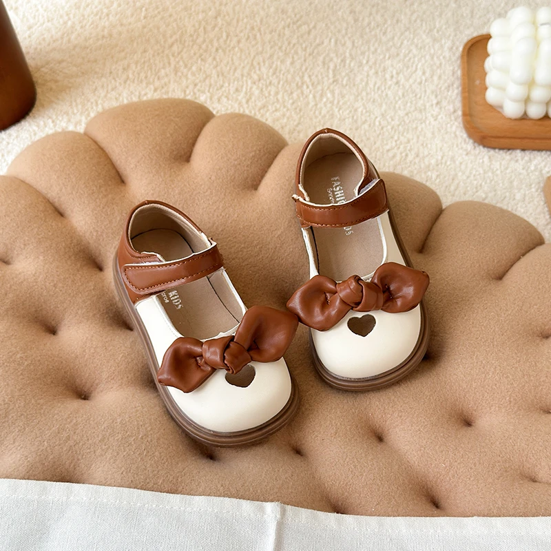 

Children Fashion Dress Causal Shoes Spring Autumn New Girls Trend Leather Shoes Sweet Bowknot Kids Princess Cut-outs Flat Shoes