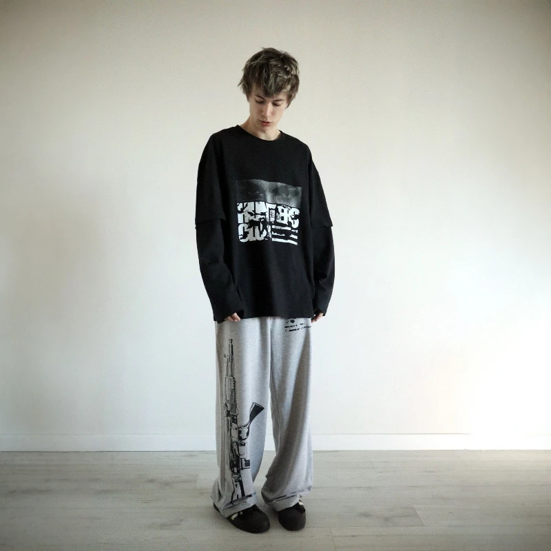 

The new Y2K high waisted printed embroidered street pants for spring and summer casual straight leg double waist design will be