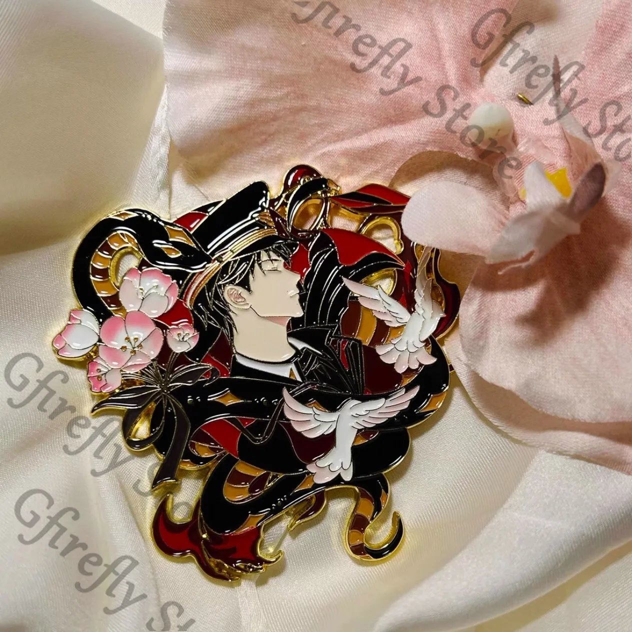 

Love and Deepspace Hanging Brooch Caleb Breastpin Fashion Decoration Ouch Cosplay Badge Clothing Accessories Emblem Gift