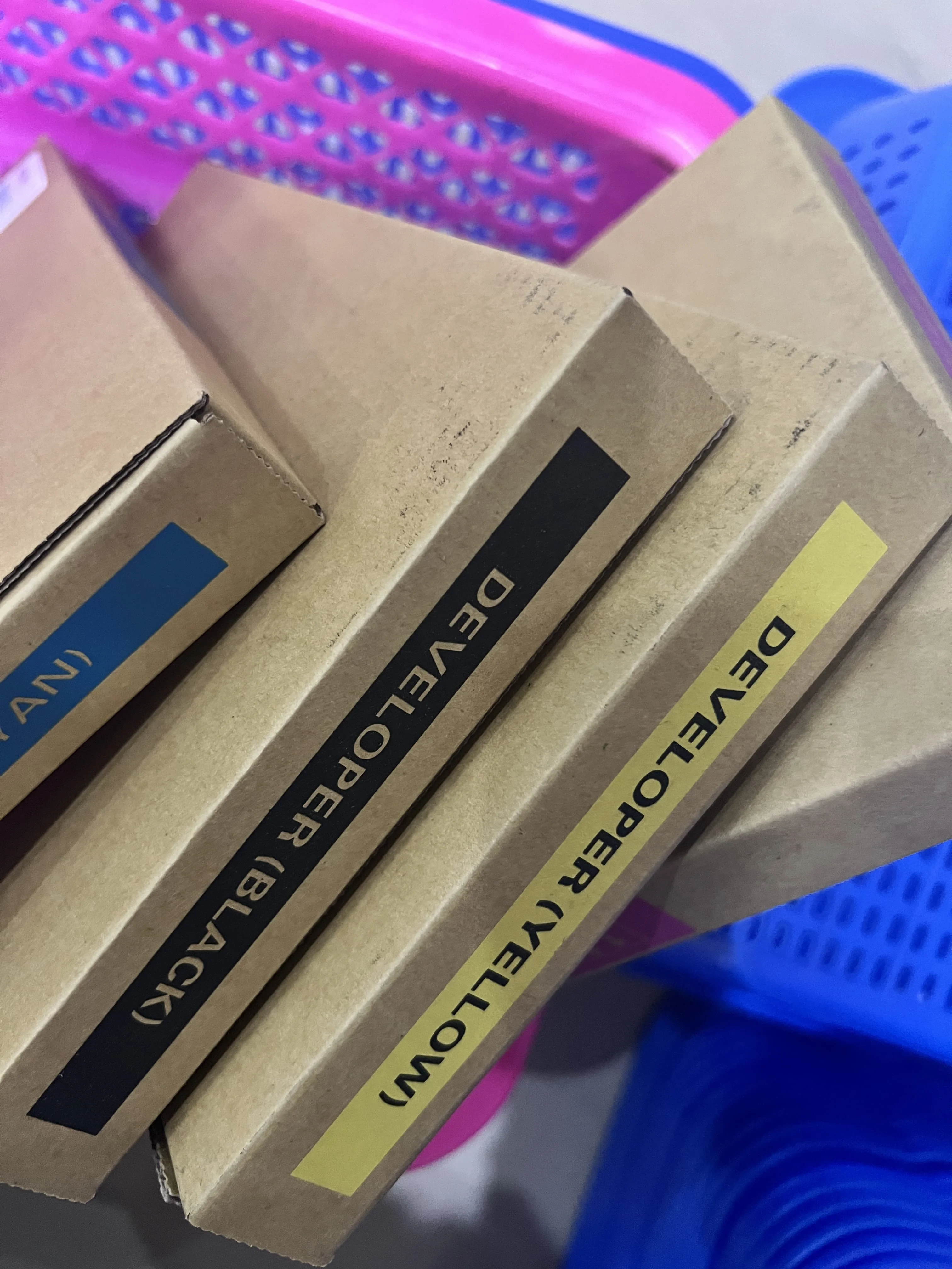 

1pcs Developer Powder KCMY For Xerox DC240 242 C75 J75 C70 C60 500 7550 6500 550 5065 7600 700 550 560 5580 6680 7780 6550 C7550