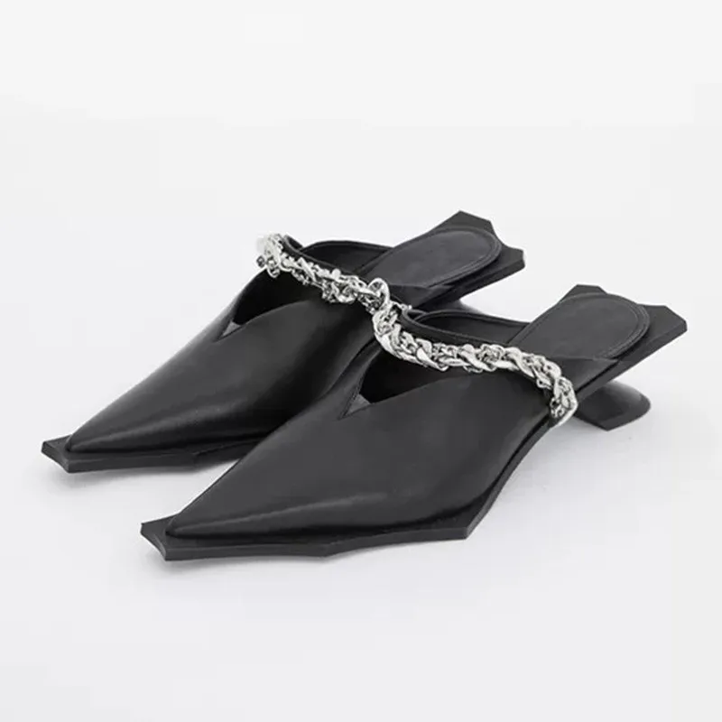 

Metal Chain Decoration Ladies Single Shoes Solid Color 2025 New Design Women Shoes Pointed Toe Strange Heels Sandalias De Mujer