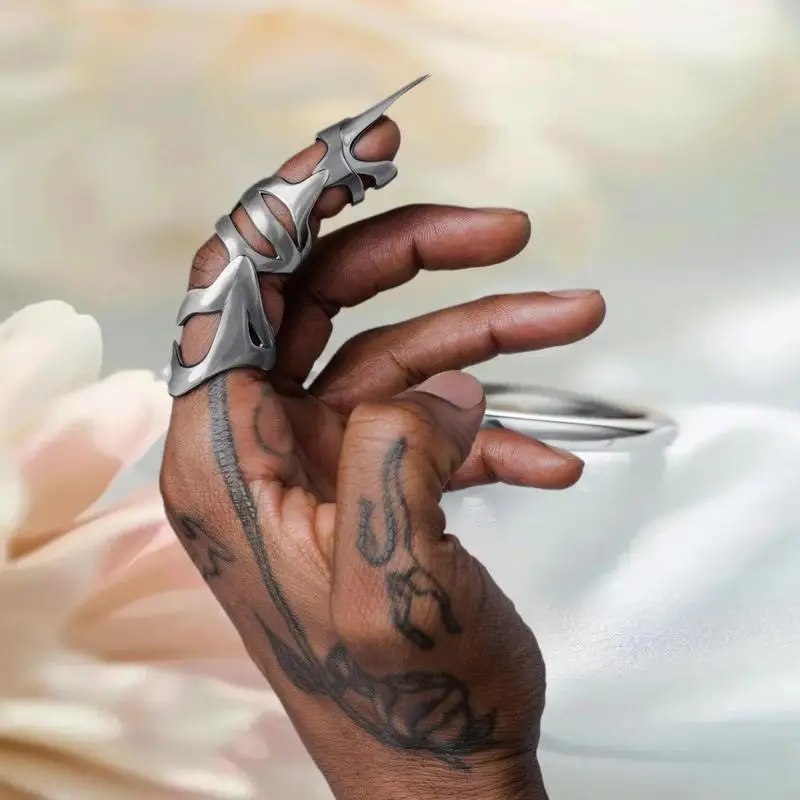 Armure gothique d'articulation de Cosplay, anneau de chevalier en métal de joint de défilement de machines de Rock, pièce de mode multicouche Punk