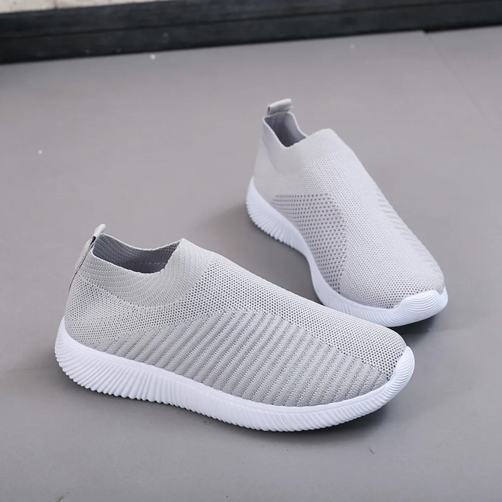 Women Vulcanized Shoes High Quality Women Sneakers Slip On Flats Shoes Ladies Loafers Plus Size Comfort Walking Flat Sneakers