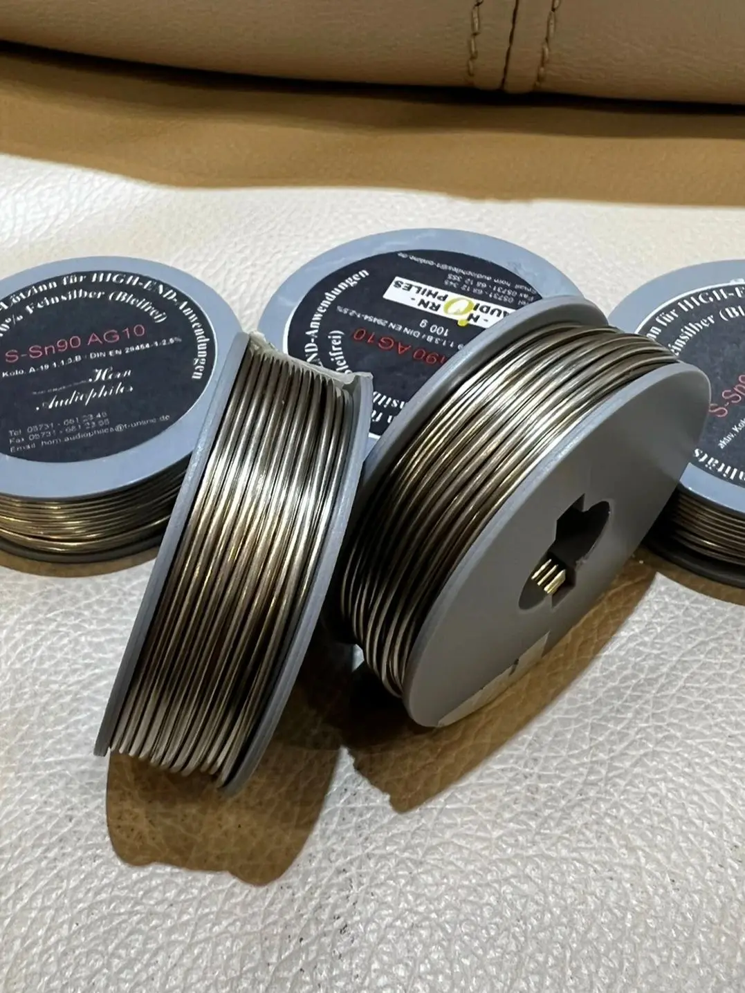 Drut lutowniczy srebrny AG audiophile, srebro 10%, średnica zewnętrzna 1mm, do samodzielnego wykonania, niskotopliwy, do lutownicy, długość 1-5m. — zdjęcie produktu 7