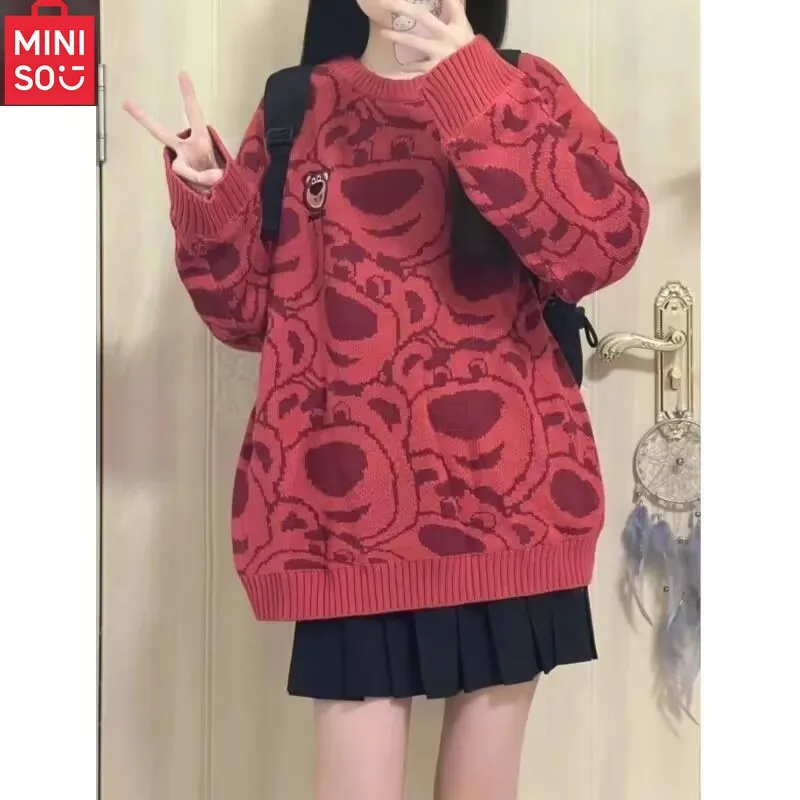 

MINISO Embroidered Round Neck Soft Sticky Sweater for Autumn and Winter Lazy Style Loose and Versatile Knitted Sweater