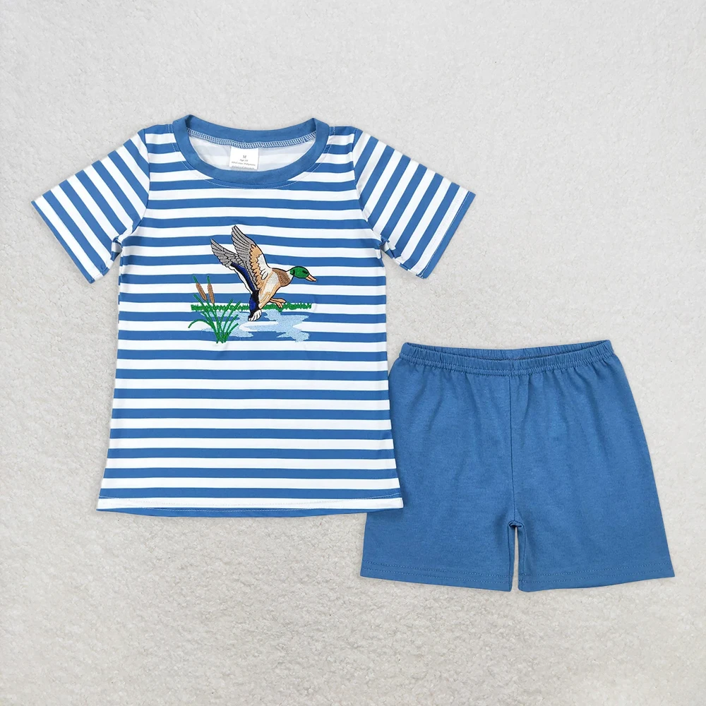 

Голубая футболка в полоску с уткой для маленьких мальчиков и шорты, летняя одежда с короткими рукавами для мальчиков